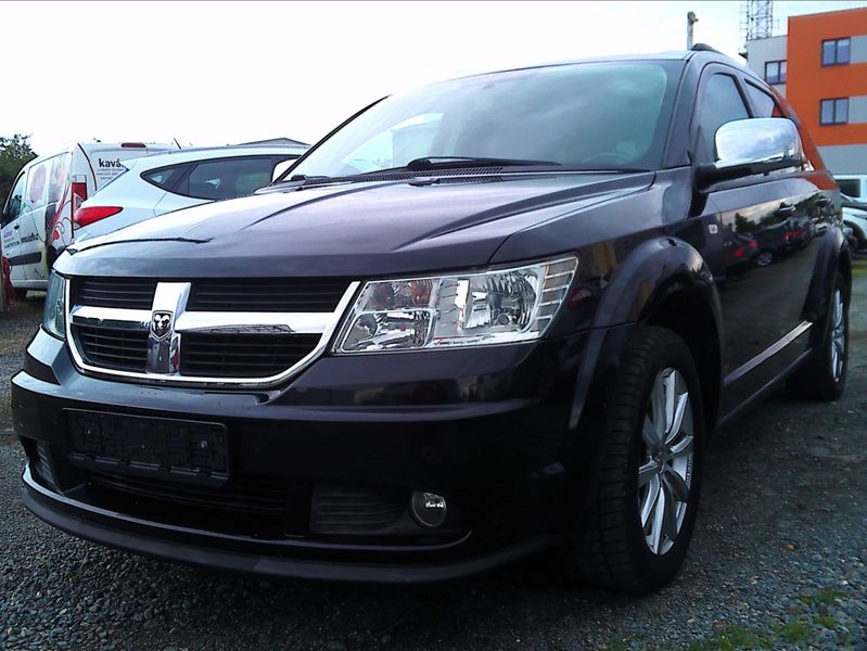 Dodge Journey, 2,4 i SXT DUAL VVT SERVISKA